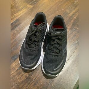 Sacony black sneaker boys size 11.5
